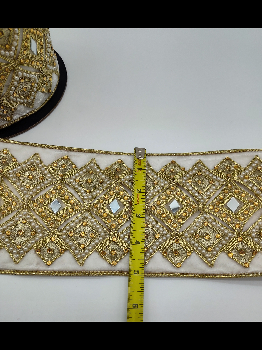D. STEVENS Padded Jeweled Mirror Pearl Velvet Ribbon Gold Ivory 5 Yards NWT - Picture 4 of 6